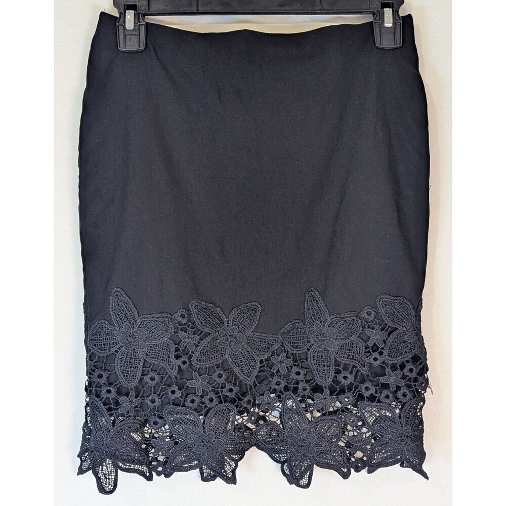 Iz Byer Stretch Black Pencil Skirt With Floral Lace Hem Size S